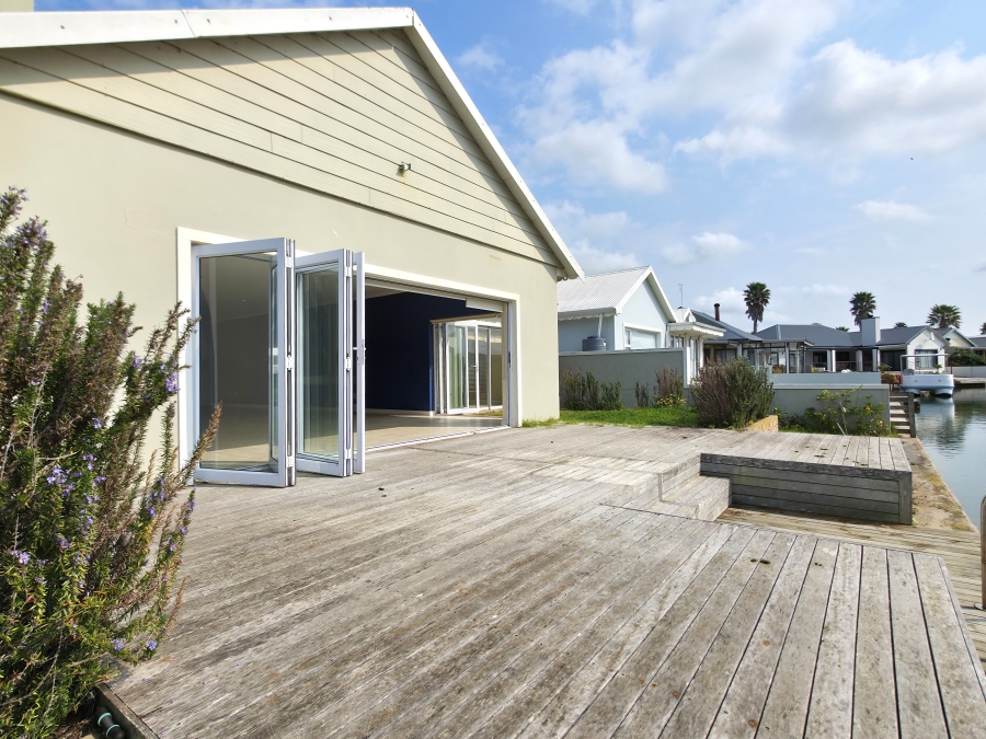 3 Bedroom Property for Sale in Marina Martinique Eastern Cape
